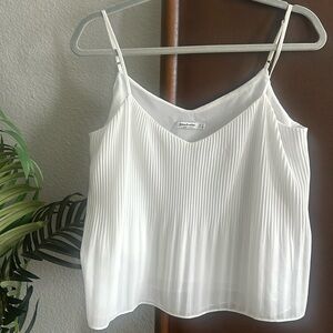 Brand: Stradivarius  Size: M Color:White